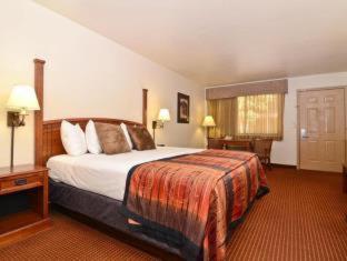 Western Grande River Inn&suites Hotel