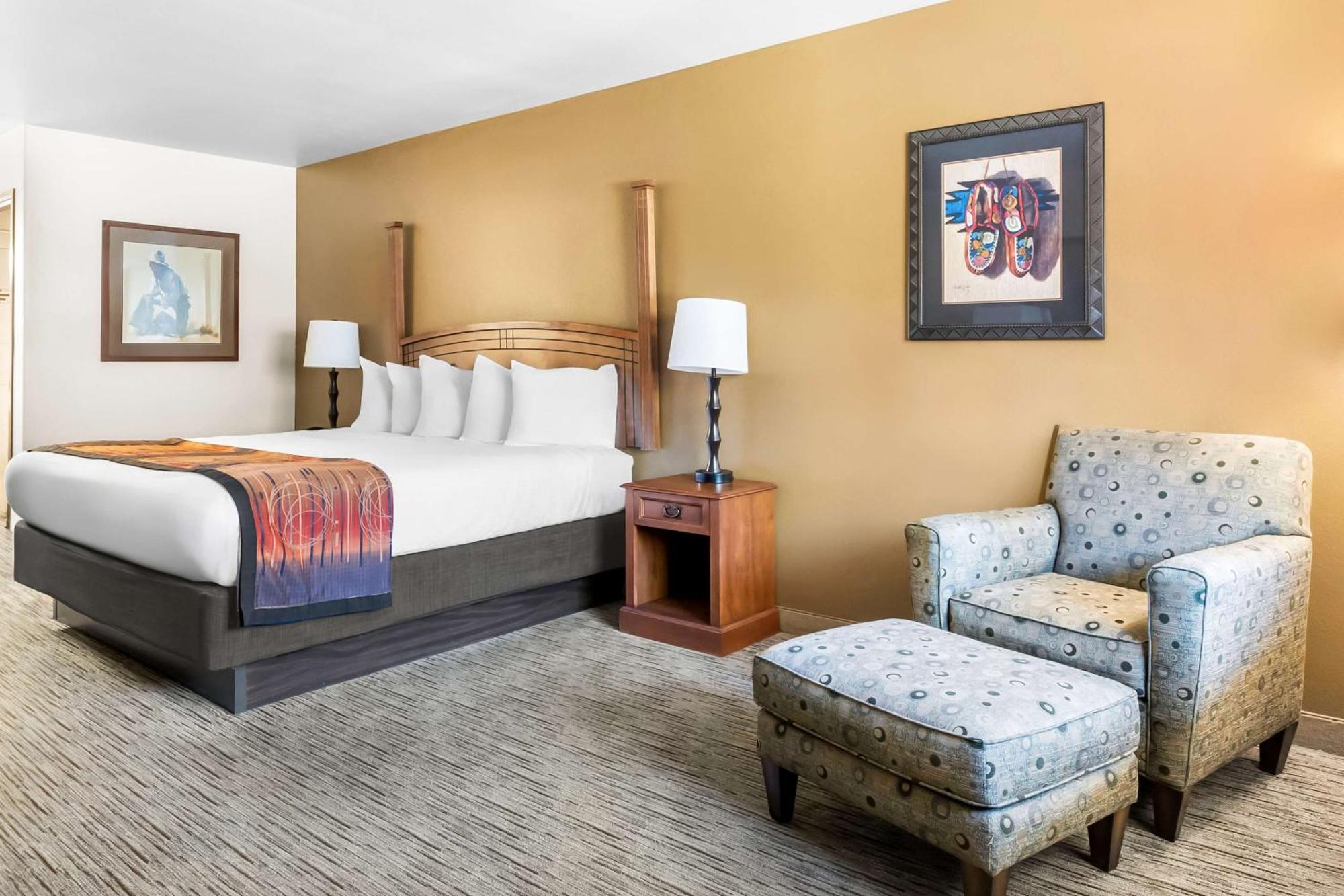 Western Grande River Inn&suites Hotel