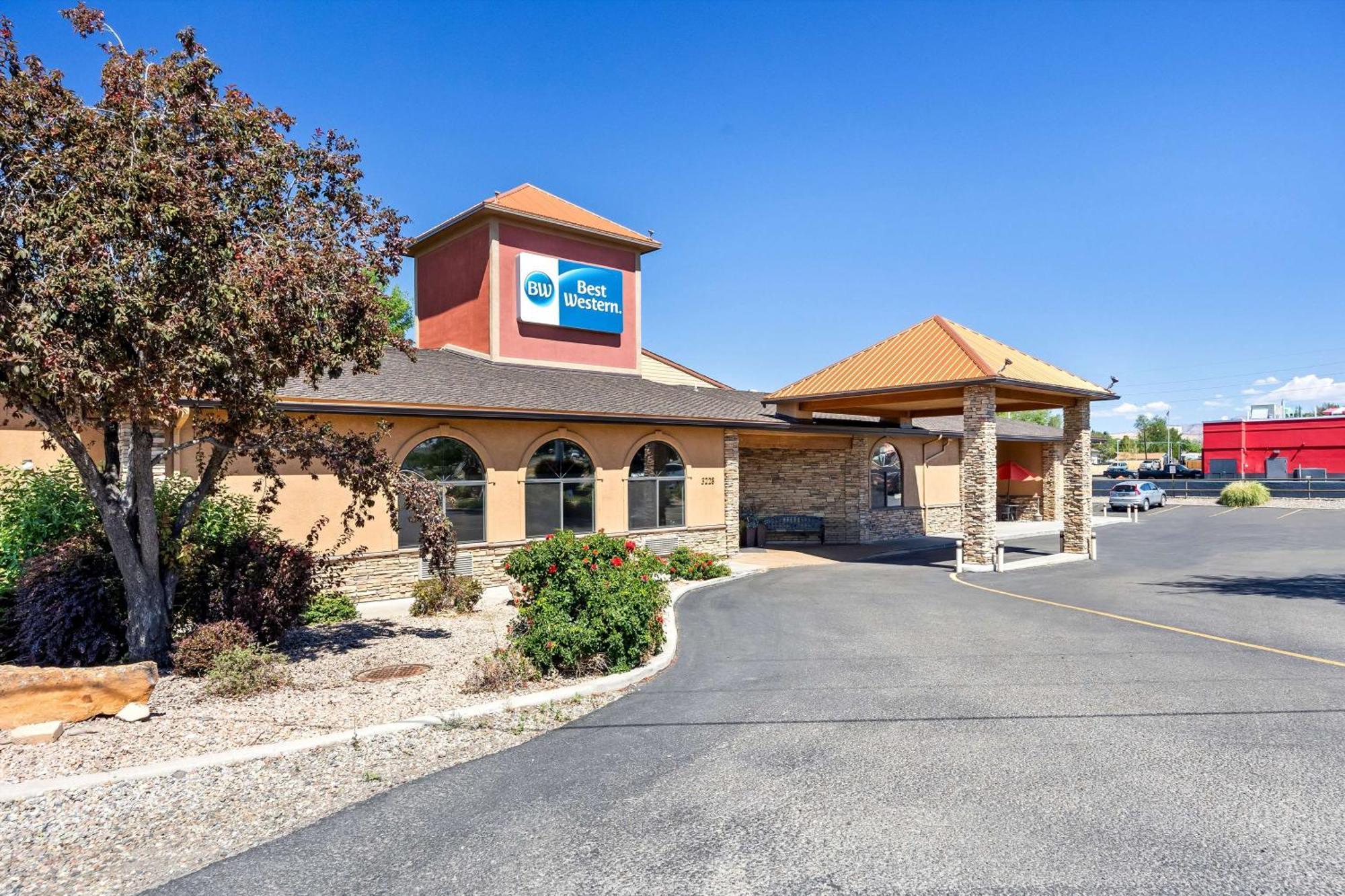 Western Grande River Inn&suites